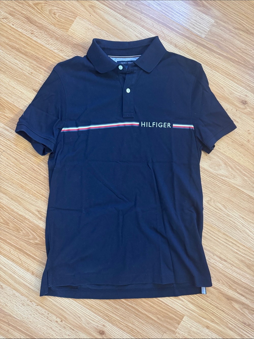 Tommy Hilfiger Polo ✨ size S